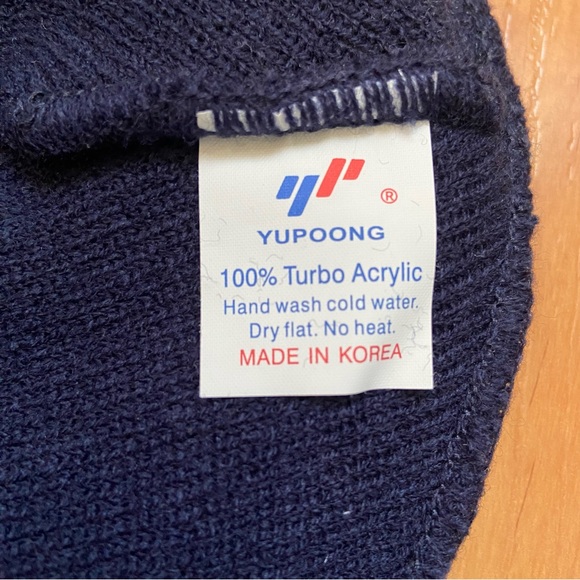 Vintage Men’s Sierra at Tahoe Logo Beanie - Picture 5 of 5